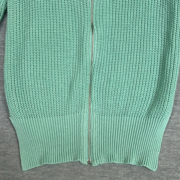 TIMING Mint Green Long Sleeve Scoop Neck Full Zipper Back with Hi Lo Hem Sweater - Picture 11 of 16